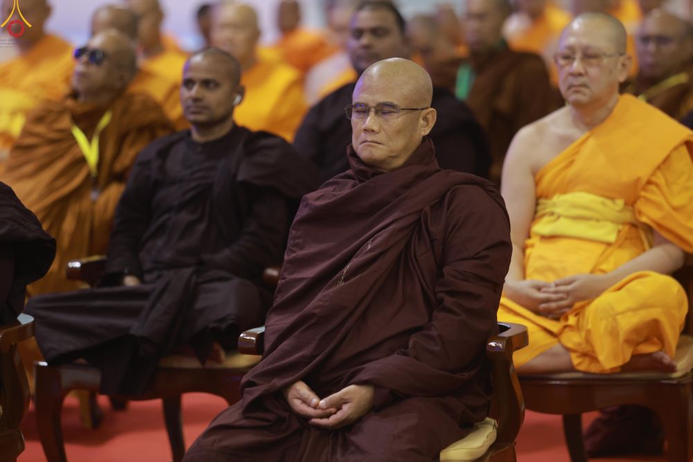 ภาพ No.311737:วันอังคารที่ 3 มีนาคม พ.ศ.2569 ปฏิบัติธรรมภาคสายวันมาฆบูชา พิธีถวายภัตตาหารเป็นสังฆทาน ณ สภาธรรมกายสากล วัดพระธรรมกาย