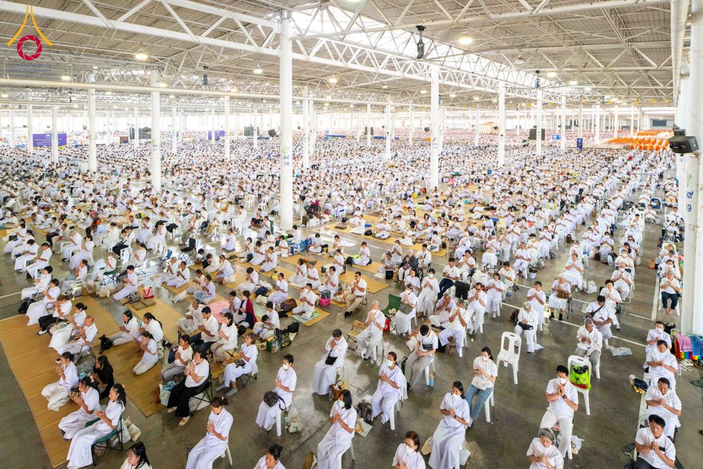 ภาพ No.308396:วันที่ 1  กุมภาพันธ์ พ.ศ. 2569 พิธีบูชาข้าวพระอาทิตย์ต้นเดือน ณ สภาธรรมกายสากล วัดพระธรรมกาย