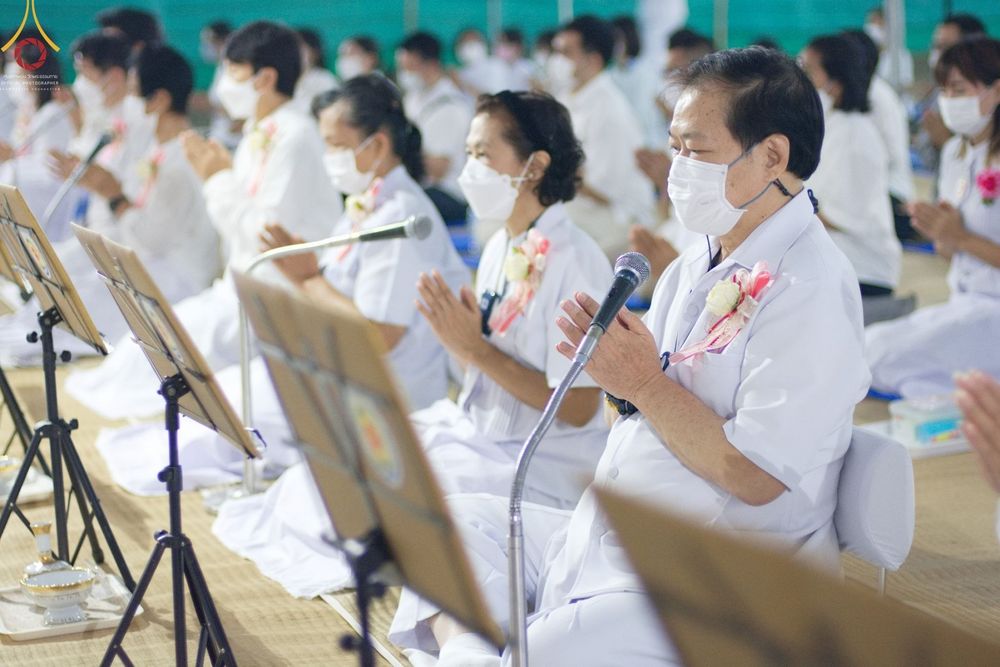 ภาพ No.70963:พิธีถวายภัตตาหารเป็นสังฆทาน แด่คณะพระธรรมยาตราฯ ในโครงการธรรมยาตราฯ ปีที่ 11 ณ อนุสรณ์สถานคลองบางนางแท่น อ.สามพราน จ.นครปฐม วันที่ 13 มกราคม พ.ศ. 2566
