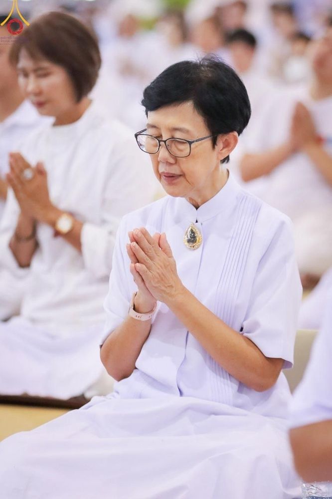 ภาพ No.159240:พิธีบูชาข้าวพระ ในวันอาทิตย์ต้นเดือน วันที่ 6 ตุลาคม พ.ศ. 2567 ณ สภาธรรมกายสากล วัดพระธรรมกาย