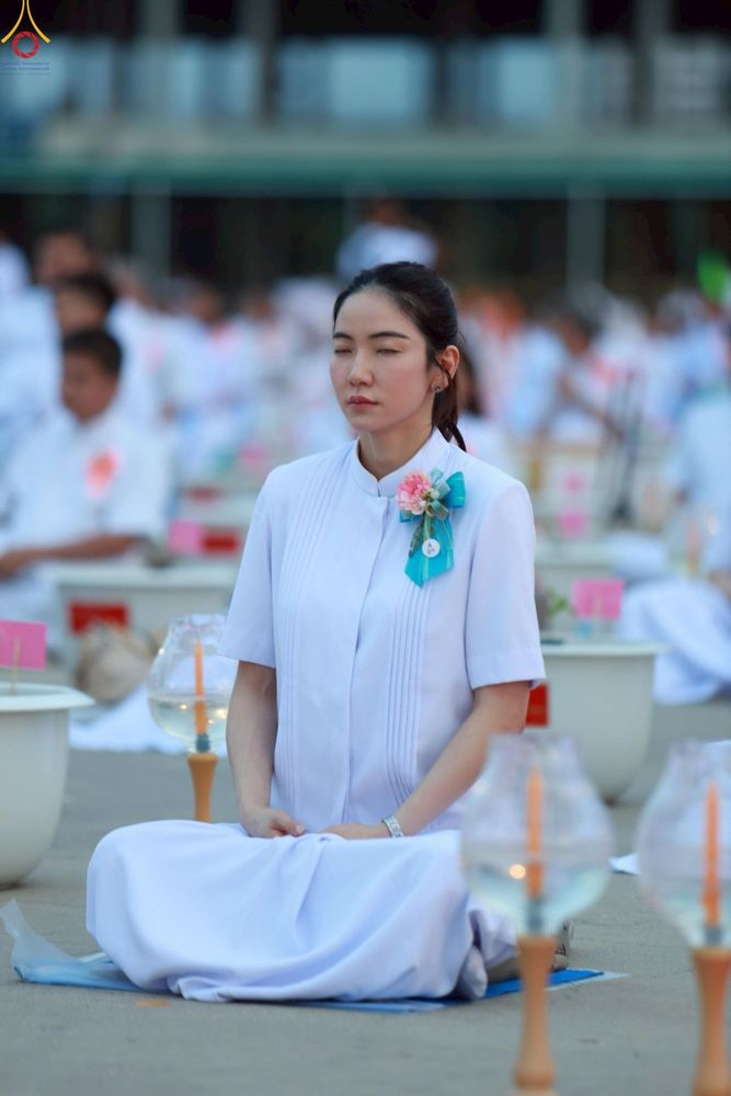 ภาพ No.252974:วันที่ 10 ตุลาคม พ.ศ. 2568 พิธีปลูกต้นทรัพย์บานชื่น ณ ลานธรรม วัดพระธรรมกาย