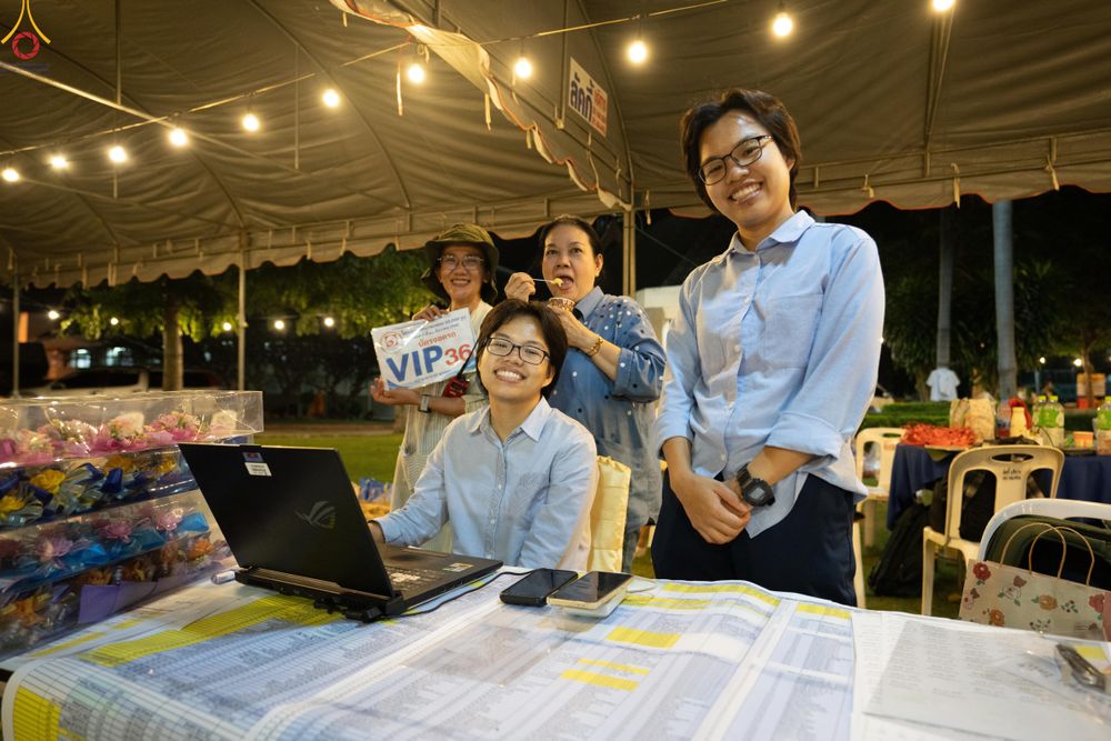 ภาพ No.282435:วันที่ 19 -20 ธันวาคม พ.ศ.2568 เบื้องหลังความสำเร็จ ของการจัดงานตักบาตร พระ 10,000 รูป Skywalk กาญจนบุรี