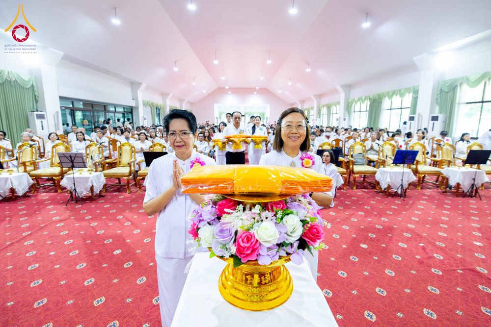 ภาพ No.298669:วันที่ 20 มกราคม พ.ศ. 2569 พิธีทอดผ้าป่าทำนุบำรุงศาสนสถาน ณ วัดไร่ขิง อ.สามพราน จ.นครปฐม ในโครงการธรรมยาตรา กตัญญูบูชา มหาปูชนียาจารย์ พระมงคลเทพมุนี(สด จนฺทสโร) พระผู้ปราบมาร อนุสรณ์สถาน 7 แห่ง ปีที่ 14