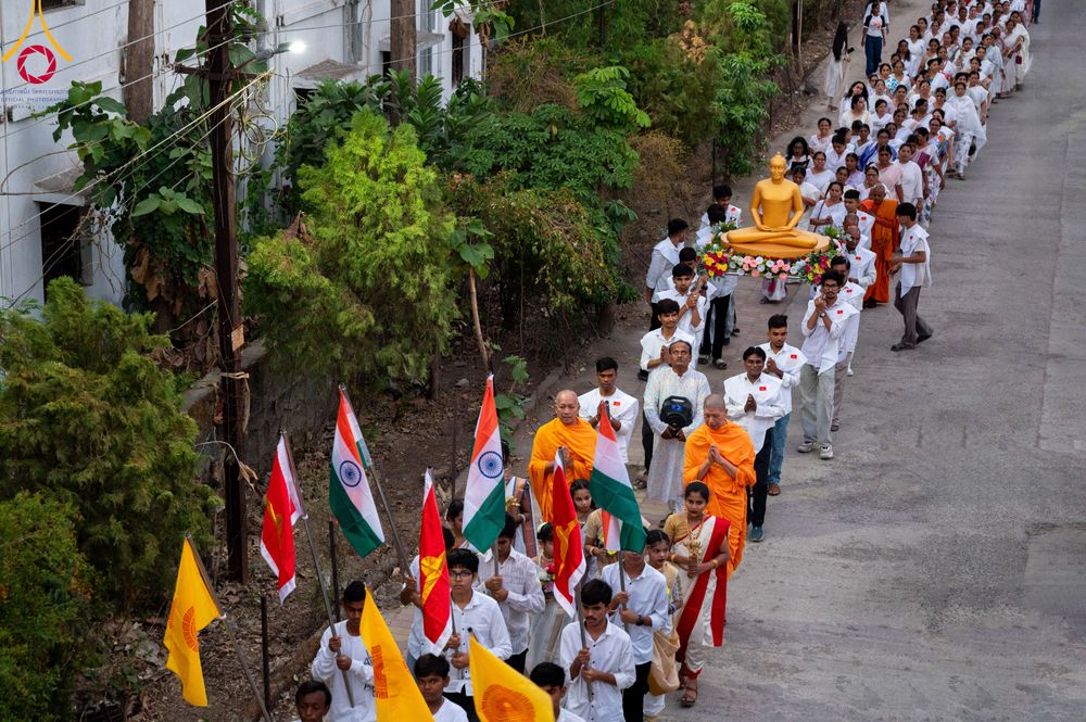 ภาพ No.331477:วันที่ 31 พฤษภาคม พ.ศ. 2569  สภาพุทธศาสนาแห่งอินเดีย (Indian Buddhist Council)  ร่วมกับมูลนิธรรมกาย จัดงานวิสาขบูชานานาชาติ  ณ วัดพุทธสันติวันธรรมชัย