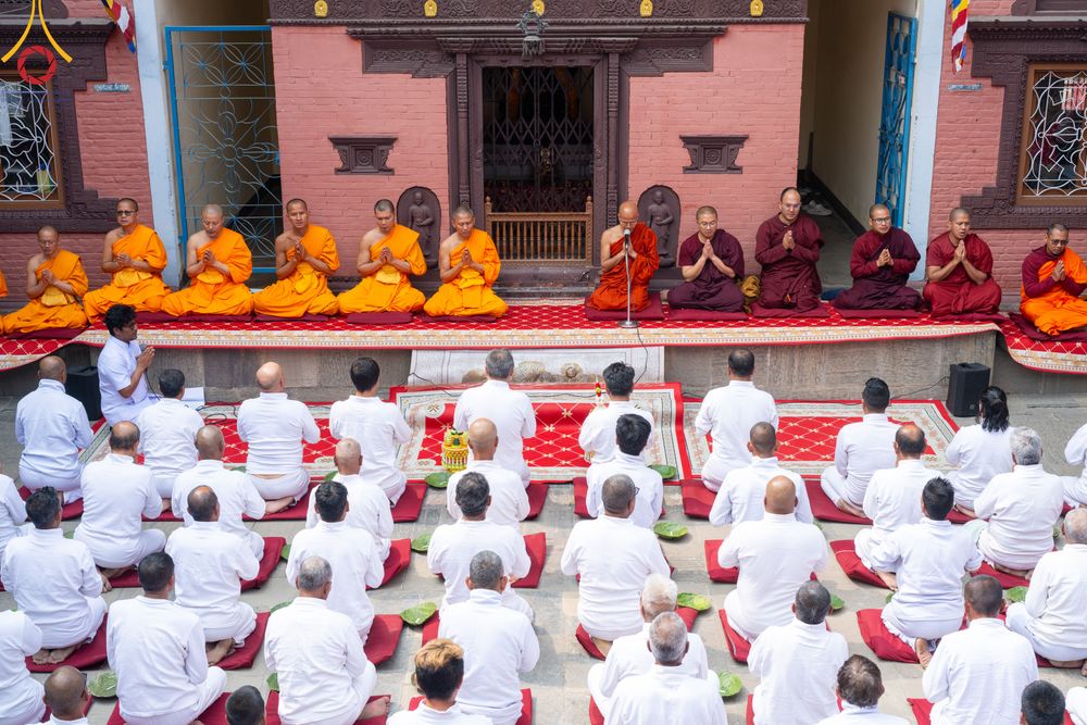 ภาพ No.313321:วันพุธที่ 11 มีนาคม พ.ศ. 2569 พิธีตัดปอยผมโครงการบรรพชาสามเณร  ณ วัดอเชศวร (Aksheswar Mahavihar) ประเทศเนปาล