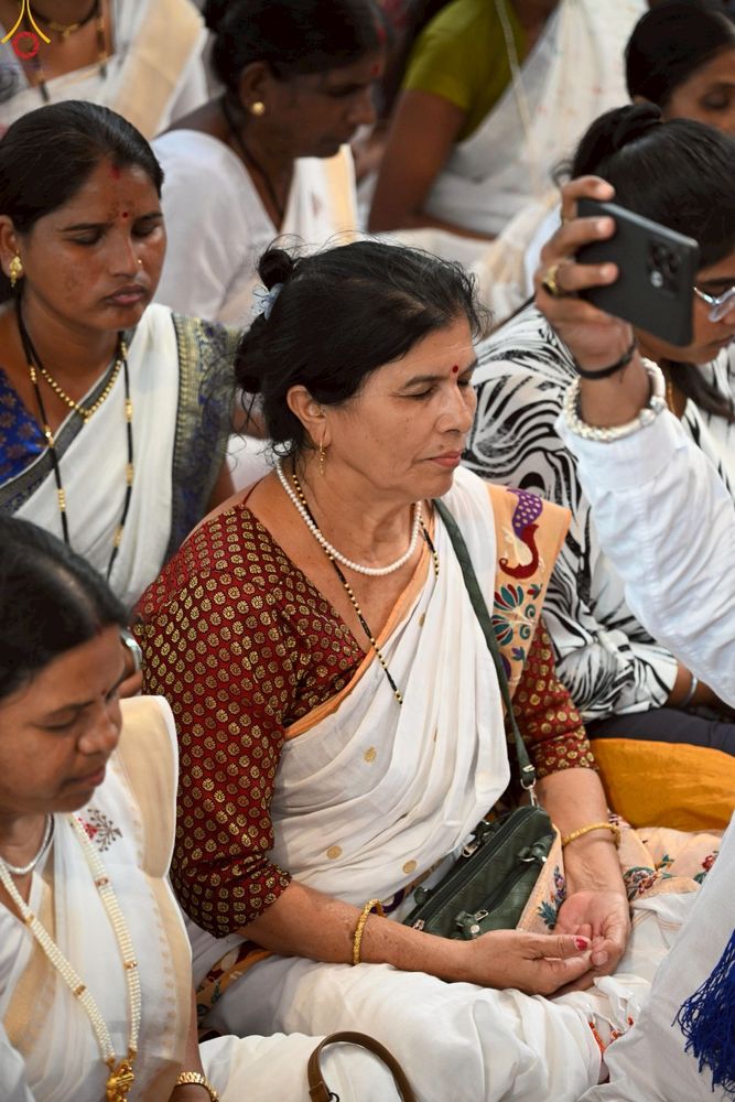 ภาพ No.263341:วันที่ 16 ตุลาคม พ.ศ. 2568 กฐินสมทบหลวงพ่อ ธัมมชโย ถวายแด่ วัดพุทธตรีรัตนะ วิหาร , เมือง ดร อัมเบ็ดการ์ นาการ์ นันเดท  รัฐมหาราษฎร์  ประเทศอินเดีย 