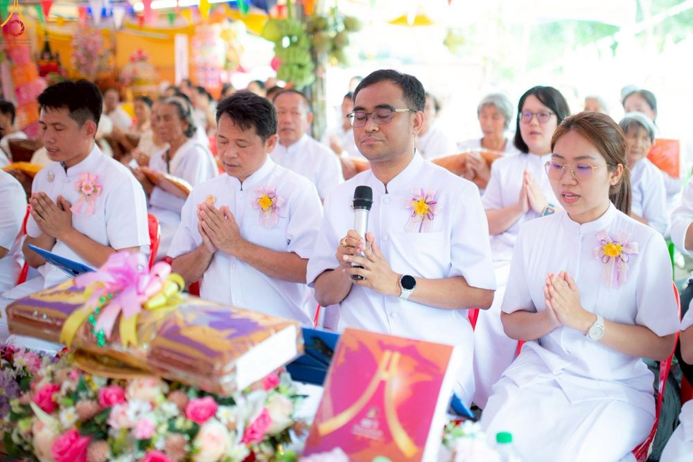 ภาพ No.271803:วันที่ 3 พฤศจิกายน พ.ศ. 2568 พิธีทอดกฐินสามัคคีทั่วไทย ณ วัดป่าพนังสลักได อ.หนองบัวแดง จ.ชัยภูมิ โดยคณะศิษยานุศิษย์ บูชาธรรม 81 ปี หลวงพ่อธัมมชโย