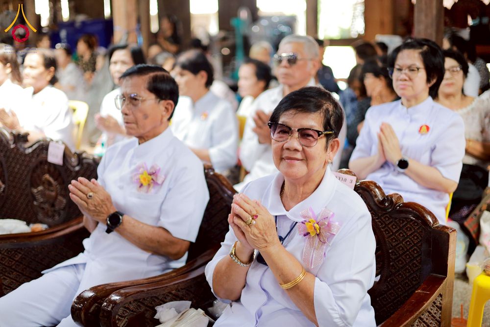 ภาพ No.275714:วันที่ 5 พฤศจิกายน พ.ศ. 2568 พิธีทอดกฐินสามัคคีทั่วไทย ณ วัดดอนหว้า (พิกุลทอง) อ.บ้านลาด จ.เพชรบุรี โดยคณะศิษยานุศิษย์ บูชาธรรม 81 ปี หลวงพ่อธัมมชโย