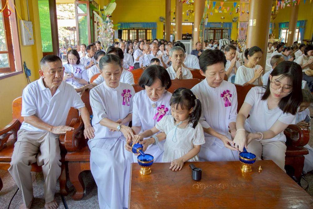 ภาพ No.267093:วันที่ 26 ตุลาคม พ.ศ. 2568 พิธีทอดกฐินสามัคคีทั่วไทย ณ วัดหนองม่วง อ.เฉลิมพระเกียรติ จ.สระบุรี โดยคณะศิษยานุศิษย์ บูชาธรรม 81 ปี หลวงพ่อธัมมชโย