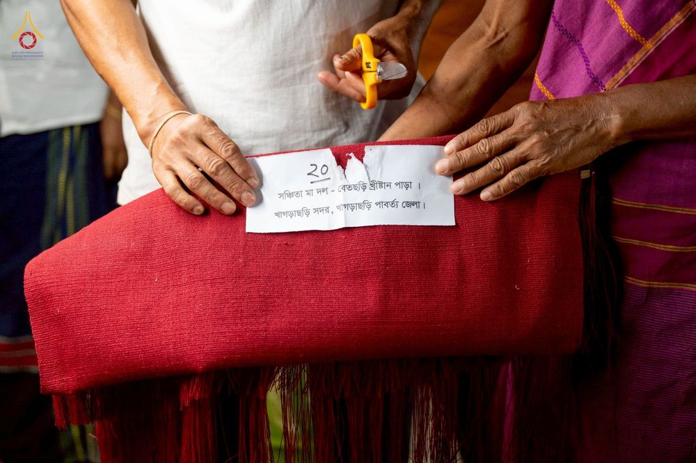 ภาพ No.257483:วันที่ 17 ตุลาคม พ.ศ. 2568 พิธีทอดกฐินสมทบวัดกัลยาณมิตรต่างประเทศ  บูชาธรรม 81 ปี หลวงพ่อธัมมชโย ณ ศูนย์ปฏิบัติธรรมไมตรีปูร์ เมืองคาร์การชารี ประเทศบังกลาเทศ 