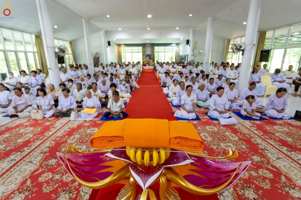 ภาพ No.262928:วันที่ 22 ตุลาคม พ.ศ. 2568 พิธีทอดกฐินสามัคคีทั่วไทย 30,000 วัด โดยคณะศิษยานุศิษย์ บูชาธรรม 81 ปี หลวงพ่อธัมมชโย ณ ธุดงคสถานทรงธรรมกำแพงเพชร ต.ทรงธรรม อ.เมือง จ.กำแพงเพชร