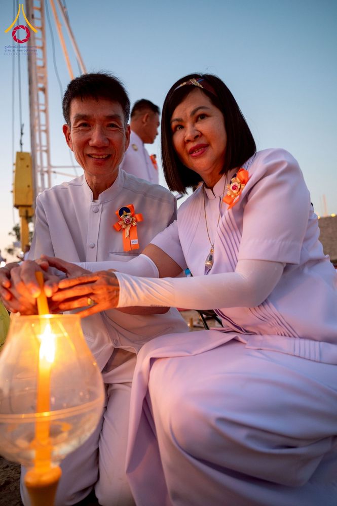 ภาพ No.275254:วันอาทิตย์ที่ 30 พฤศจิกายน พ.ศ. 2568 พิธีจุดประทีปถวายเป็นพุทธบูชา ณ ศูนย์ปฏิบัติธรรมระยอง (บ้านช่องลม)