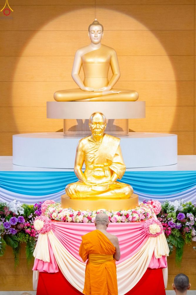 ภาพ No.251535:วันที่ 10 ตุลาคม พ.ศ. 2568 พิธีทอดผ้าป่าสมทบกฐินวัดพระธรรมกาย และสมทบกฐิน 30,000 กว่าวัดทั่วประเทศ ครั้งที่ 3 ณ สภาธรรมกายสากล วัดพระธรรมกาย