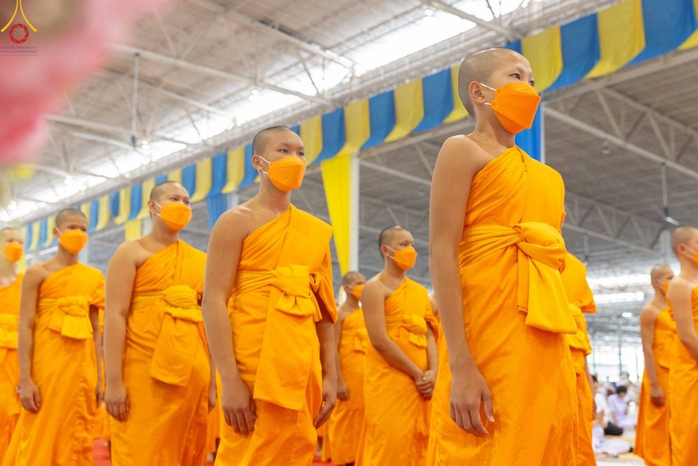 ภาพ No.88115:พิธีมุทิตาสักการะ เปรียญธรรม 9,6,3 และบาลีศึกษา 6,3  พิธีมอบดวงแก้วสามเณรทรงบาลีไวยากรณ์ วันอาทิตย์ 17 กันยายน พ.ศ. 2566 ณ สภาธรรมกายสากล วัดพระธรรมกาย