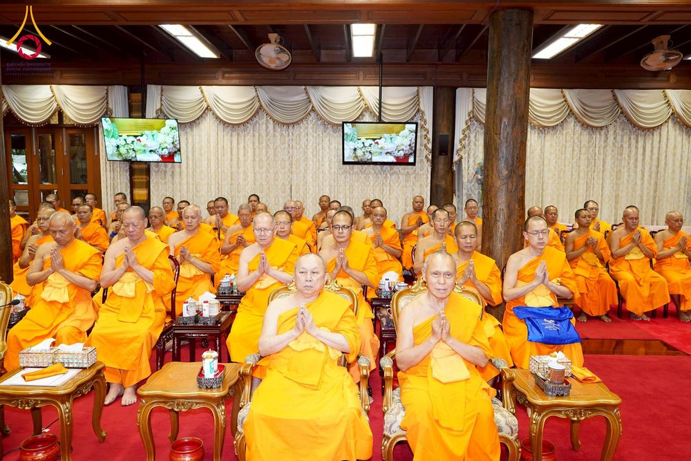 ภาพ No.270765:วันที่ 18 พฤศจิกายน พ.ศ. 2568 วัดพระธรรมกาย เป็นเจ้าภาพบำเพ็ญกุศล  คุณยายอาจารย์ ดร.ตรีธา เนียมขำ  อดีตนายกสมาคมศิษย์หลวงพ่อวัดปากน้ำ ณ ศาลาสตมานุสรณ์ (ศาลาเรือนไทย) วัดปากน้ำ  พระอารามหลวง เขตภาษีเจริญ กรุงเทพมหานคร