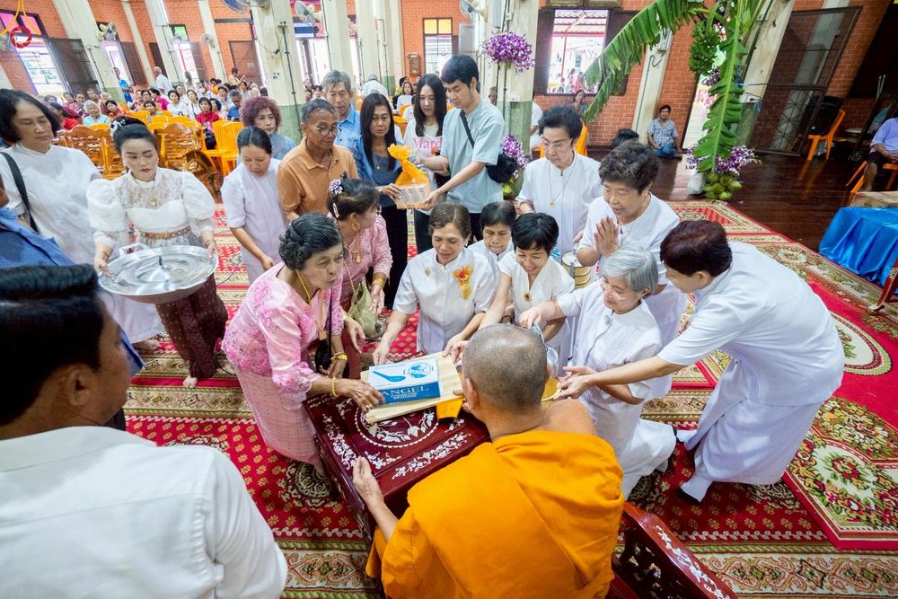 ภาพ No.252084:วันที่ 11 ตุลาคม พ.ศ. 2568 พิธีทอดกฐินสามัคคีทั่วไทย 30,000 วัด โดยคณะศิษยานุศิษย์ บูชาธรรม 81 ปี หลวงพ่อธัมมชโย ณ วัดลาดบัวหลวง จ.พระนครศรีอยุธยา