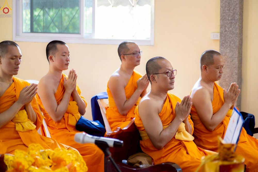 ภาพ No.257734:วันที่ 18 ตุลาคม พ.ศ. 2568 พิธีทอดกฐินสามัคคีทั่วไทย 30,000 วัด โดยคณะศิษยานุศิษย์ บูชาธรรม 81 ปี หลวงพ่อธัมมชโย ณ วัดร่มโพธิ์ทองสันติสุข จังหวัดชลบุรี