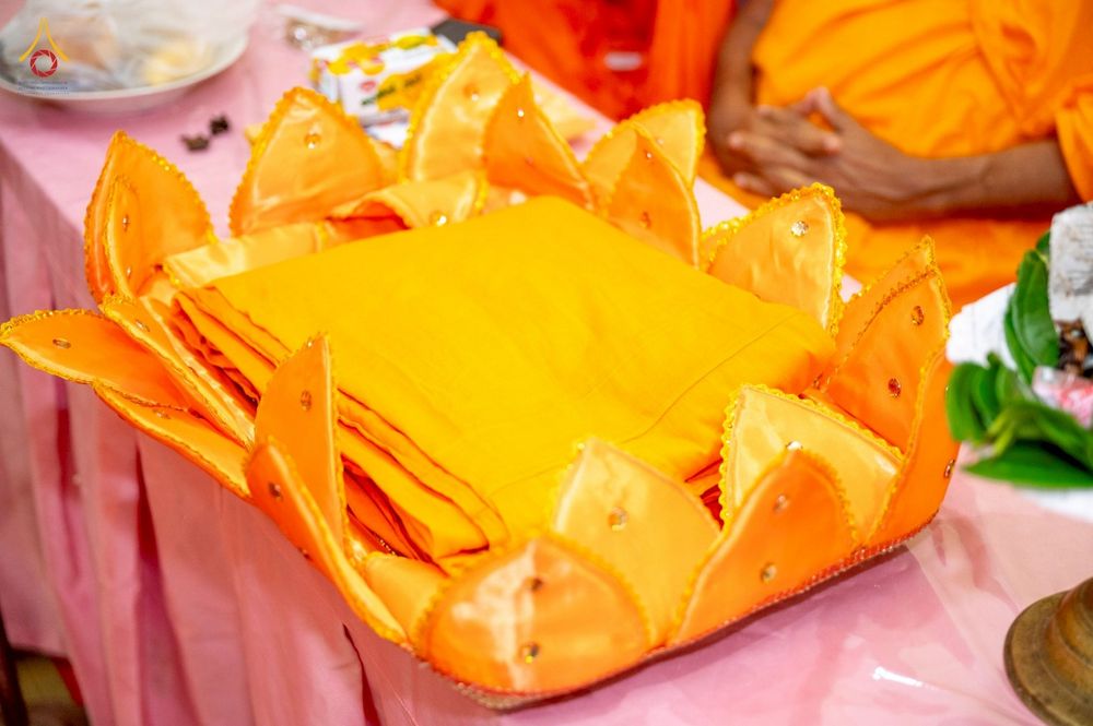 ภาพ No.264454:วันที่ 23 ตุลาคม พ.ศ. 2568 พิธีทอดกฐินสมทบ วัดกัลยาณมิตรต่างประเทศ  บูชาธรรม 81 ปี หลวงพ่อธัมมชโย  ณ วัดศรีอโรคา รามายา , วัดศรีธรรมราชา , วัดเปรดีปะกันเด วิหารายา ในเมืองมาตะเล ประเทศศรีลังกา 