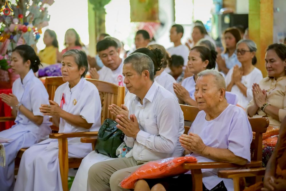 ภาพ No.255351:วันที่ 13 ตุลาคม พ.ศ. 2568 พิธีทอดกฐินสามัคคีทั่วไทย 30,000 วัด โดยคณะศิษยานุศิษย์ บูชาธรรม 81 ปี หลวงพ่อธัมมชโย ณ วัดมิ่งฟ้าคุณจักร ต.หนองกระท้าว อ.นครไทย จ.พิษณุโลก