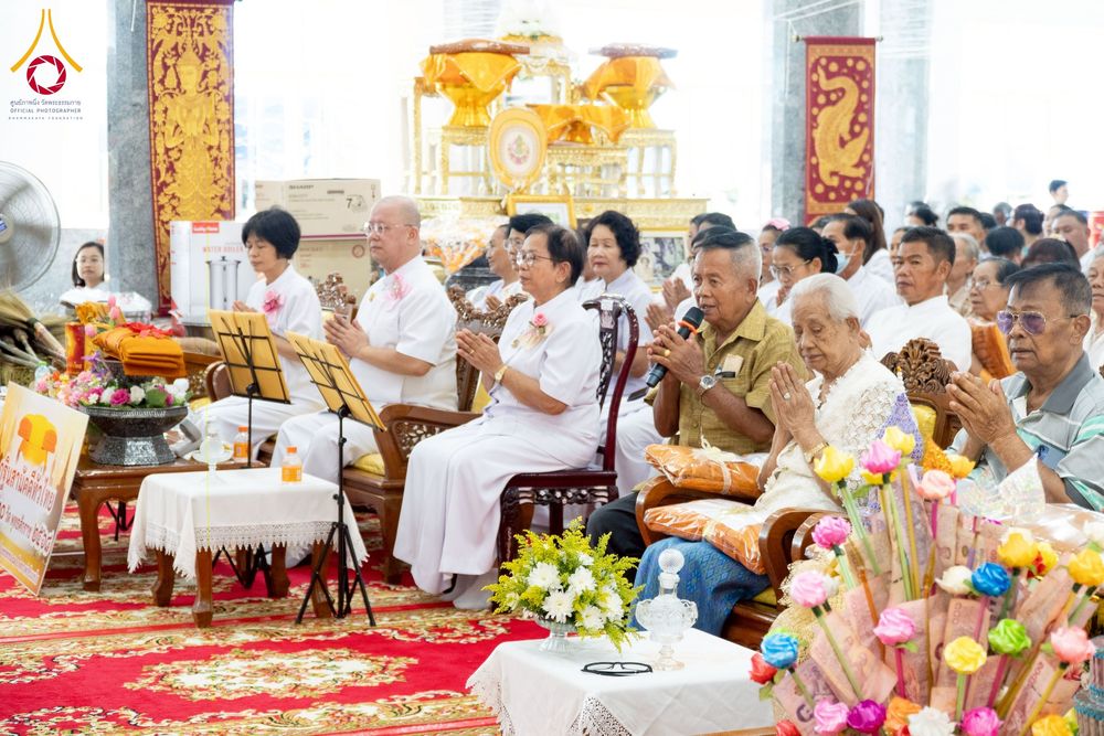 ภาพ No.251379:วันที่ 11 ตุลาคม พ.ศ. 2568 พิธีทอดกฐินสามัคคีทั่วไทย 30,000 วัด โดยคณะศิษยานุศิษย์ บูชาธรรม 81 ปี หลวงพ่อธัมมชโย ณ วัดท่ามะยม นครราชสีมา