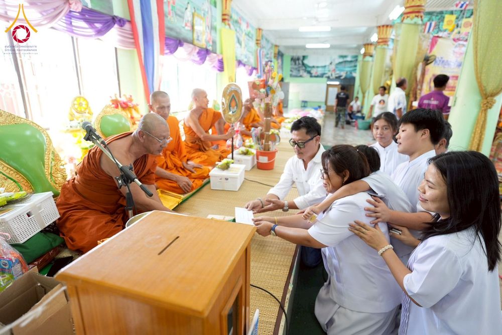 ภาพ No.273853:วันที่ 26 ตุลาคม พ.ศ. 2568 พิธีทอดกฐินสามัคคีทั่วไทย ณ วัดเขาหินดาด อ.แก่งคอย จ.สระบุรี โดยคณะศิษยานุศิษย์ บูชาธรรม 81 ปี หลวงพ่อธัมมชโย