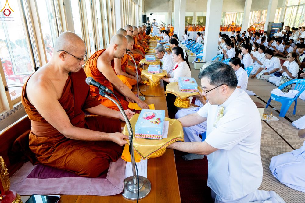 ภาพ No.288736:วันที่ 5 มกราคม พ.ศ. 2569 พิธีทอดผ้าป่าทำนุบำรุงศาสนสถาน ณ วัดศิลามูล อ.บางเลน จ.นครปฐม ในโครงการธรรมยาตรา กตัญญูบูชา มหาปูชนียาจารย์ พระมงคลเทพมุนี(สด จนฺทสโร) พระผู้ปราบมาร อนุสรณ์สถาน 7 แห่ง ปีที่ 14