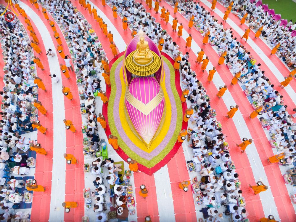 ภาพ No.118617:พิธีตักบาตรพระธรรมยาตรา ปีที่ 12 ณ อนุสรณ์สถานลำดับที่ 5 สถานที่เผยแผ่วิชชาธรรมกายครั้งแรก อนุสรณ์สถานบางปลา จ.นครปฐม วันที่ 25 มกราคม พ.ศ. 2567