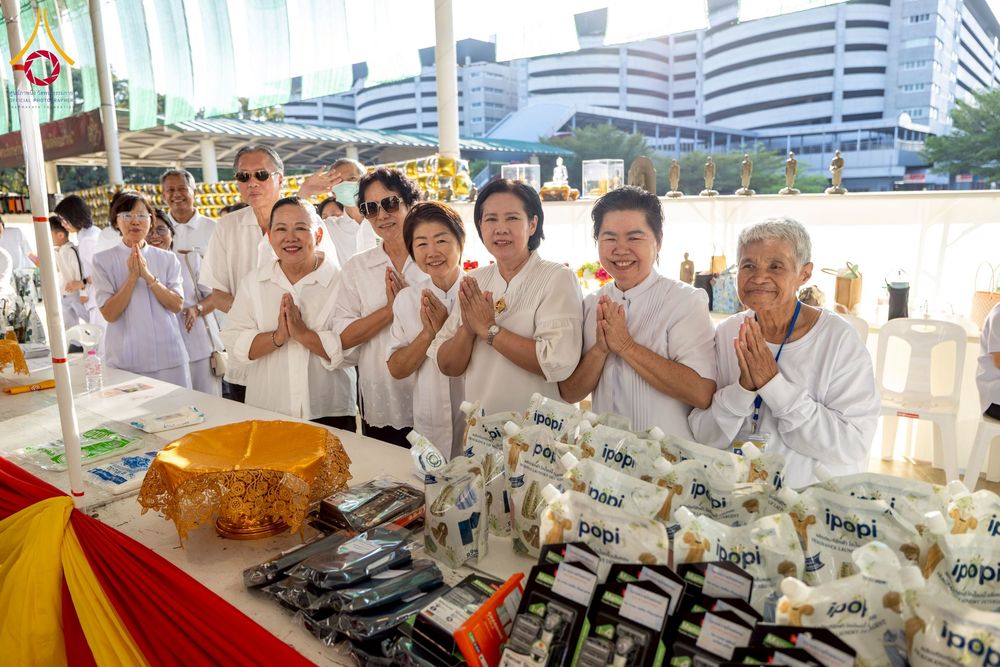 ภาพ No.273015:วันอาทิตย์ที่ 23 พฤศจิกายน พ.ศ.2568 พิธีมุทิตาสักการะ พระมหาเถระและพระเถระ ประจำปีพุทธศักราช 2568 ณ ห้องแก้วสารพัดนึก 2 สภาธรรมกายสากล  วัดพระธรรมกาย