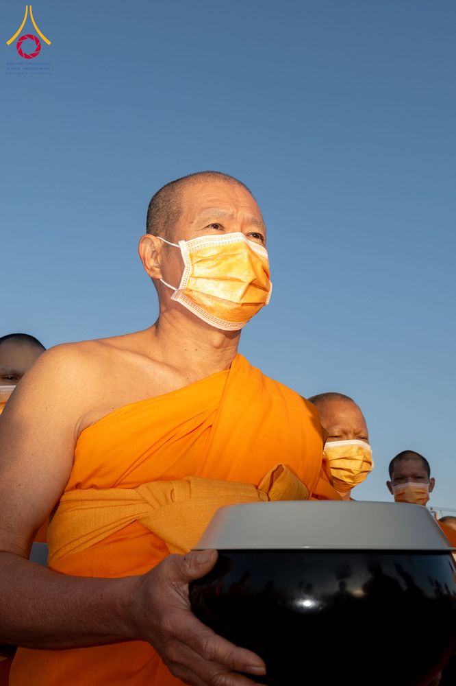 ภาพ No.289970:วันที่ 8 มกราคม พ.ศ. 2569 พิธีถวายภัตตาหารเป็นสังฆทาน แด่พระธรรมยาตรา ณ อนุสรณ์สถานคลองบางนางแท่น อ.สามพราน จ.นครปฐม ในโครงการธรรมยาตรา กตัญญูบูชา มหาปูชนียาจารย์ พระมงคลเทพมุนี(สด จนฺทสโร) พระผู้ปราบมาร อนุสรณ์สถาน 7 แห่ง ปีที่ 14