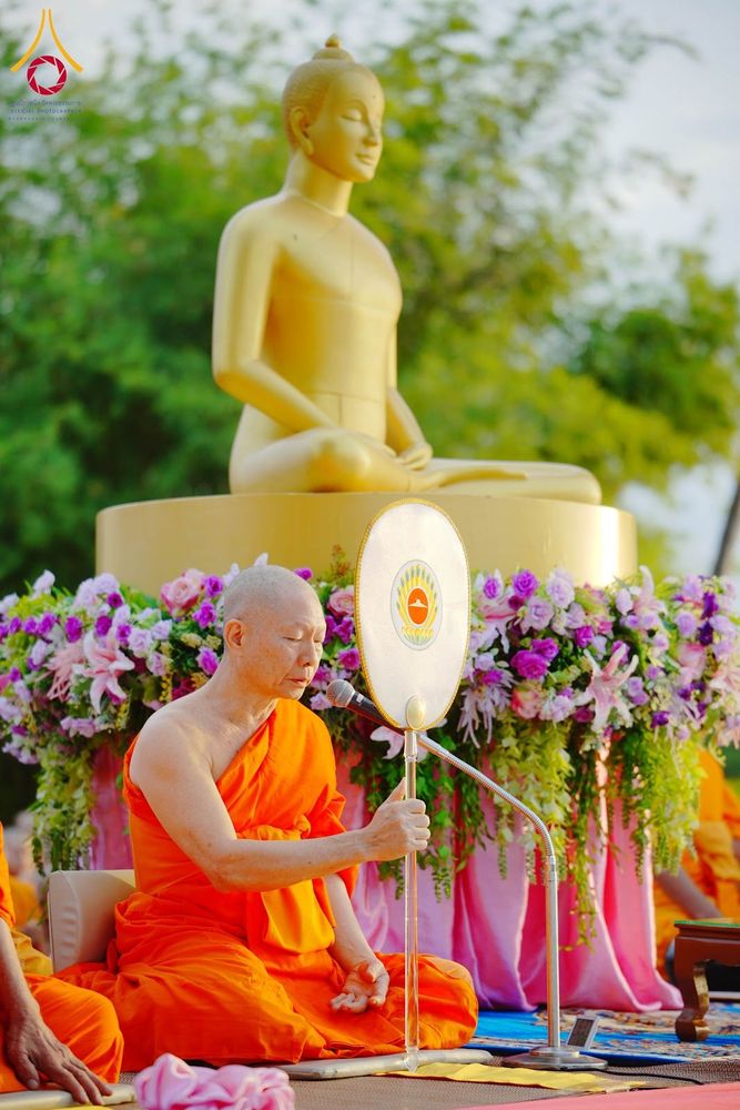 ภาพ No.346220:วันอาทิตย์ที่ 30 สิงหาคม พ.ศ. 2569 มหาสังฆทาน ปีที่ 22  ตักบาตรพระ 1,000 รูป  น้อมบูชาธรรมหลวงพ่อธัมมชโยเนื่องในวันธรรมชัย  ณ ศูนย์อบรมเยาวชนผาสุกวนิช จ.ราชบุรี