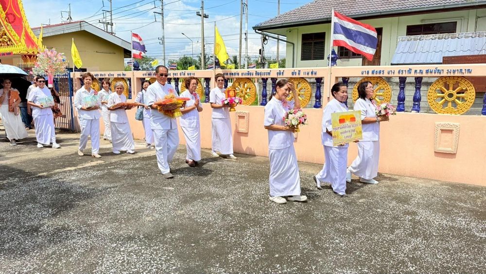 ภาพ No.282868:วันที่ 26 ตุลาคม พ.ศ.2568 พิธีทอดกฐินสามัคคีทั่วไทย 30,000 วัด  โดยคณะศิษยานุศิษย์ บูชาธรรม 81 ปี  หลวงพ่อธัมมชโย ณ วัดอัมพวนาราม อำเภอบ้านโป่ง จ. สระบุรี