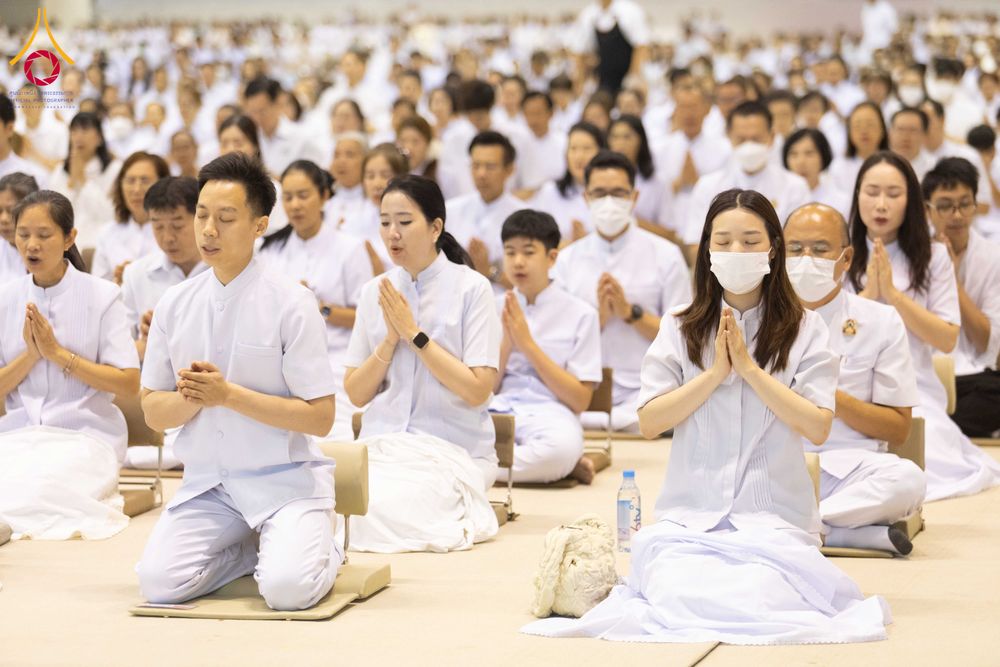 ภาพ No.308317:วันที่ 1  กุมภาพันธ์ พ.ศ. 2569 พิธีบูชาข้าวพระอาทิตย์ต้นเดือน ณ สภาธรรมกายสากล วัดพระธรรมกาย