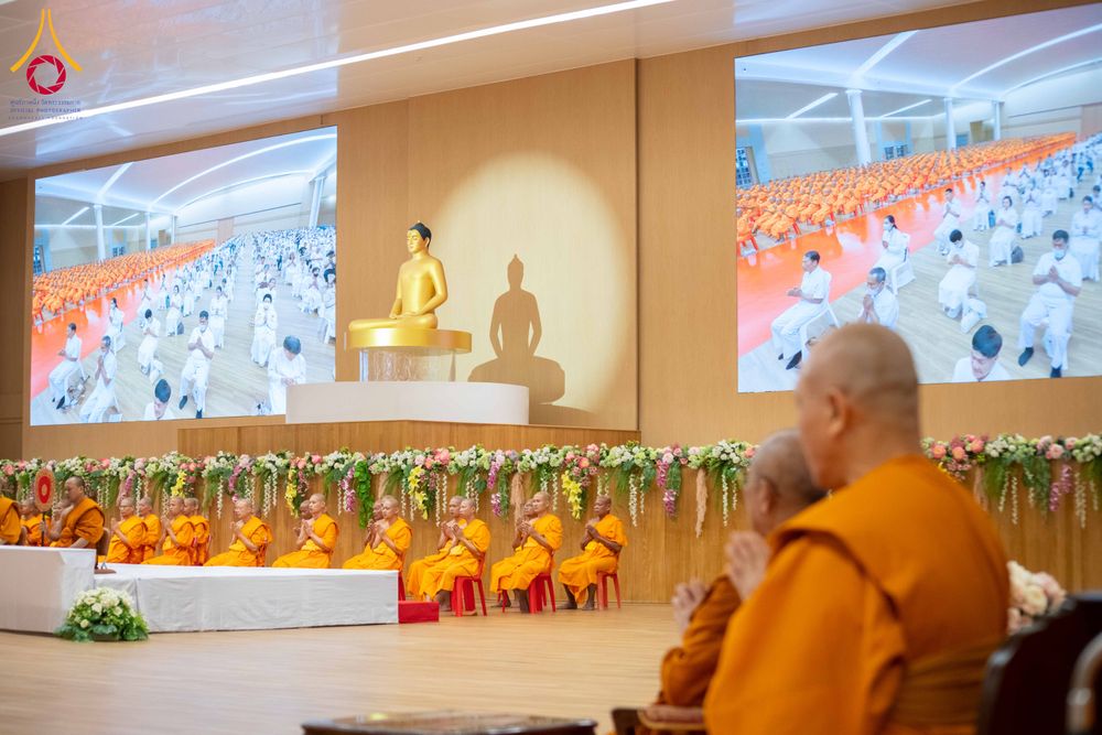 ภาพ No.306487:วันที่ 31 มกราคม พ.ศ. 2569  พิธีบำเพ็ญกุศล 100 วัน เพื่ออุทิศถวายแด่  สมเด็จพระนางเจ้าสิริกิติ์ พระบรมราชินีนาถ พระบรมราชชนนีพันปีหลวง ณ ห้องแก้วสารพัดนึก2 วัดพระธรรมกาย ปทุมธานี