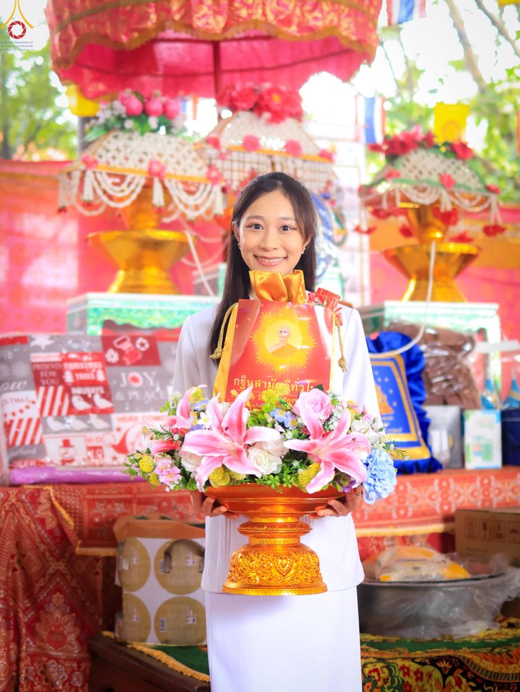 ภาพ No.284001:วันเสาร์ ที่ 1 พฤศจิกายน 2568 พิธีทอดกฐินสามัคคีทั่วไทย โดยคณะศิษยานุศิษย์ บูชาธรรม 81 ปี หลวงพ่อธัมมชโย ณ วัดทุ่งศาลา ต.บ้านเก่า อ.เมือง​กาญจนบุรี​ จ.กาญจนบุรี​