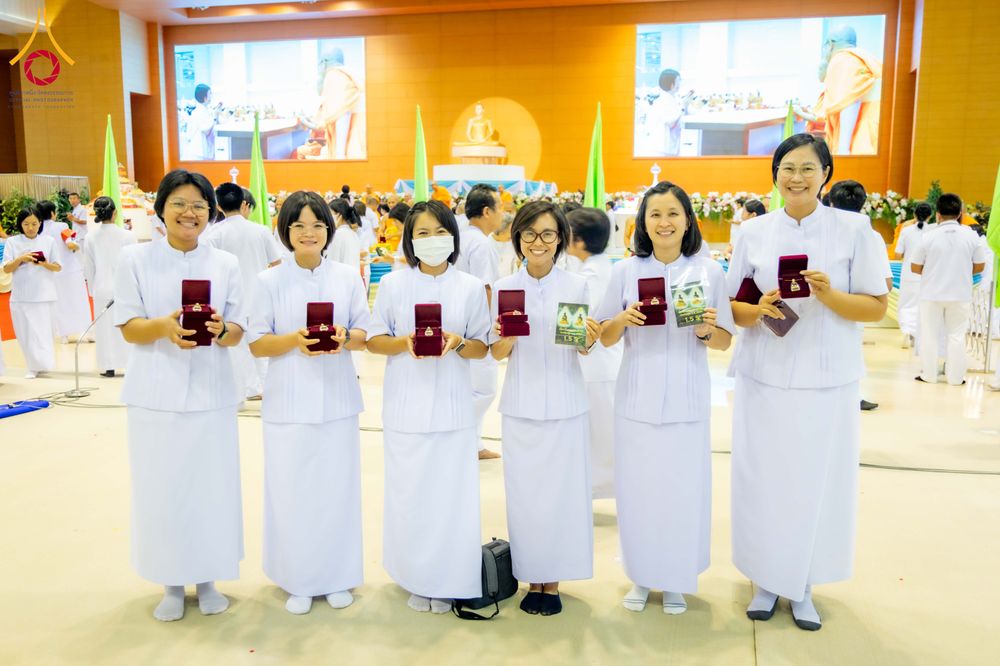 ภาพ No.308637:วันที่ 1 กุมภาพันธ์ พ.ศ. 2569 สัมมนาพิเศษ พิธีมอบพระราชเหล็ก ณ ห้องแก้วสารพัดนึก1 วัดพระธรรมกาย จ.ปทุมธานี