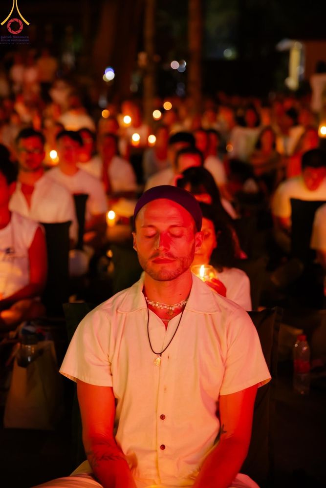 ภาพ No.156571:วัดพุทธบาหลีและวัดพระธรรมกาย จัดปฏิบัติธรรมนานาชาติ 1,151 คนจาก 78 ประเทศ ใน "วันสันติภาพสากล" ณ บาหลี อินโดนีเซีย วันเสาร์ที่ 21 กันยายน พ.ศ. 2567 เวลา 16.00-21.00 น. ณ พิพิธภัณฑ์ ARMA เมืองอูบุด จังหวัดบาหลี ประเทศอินโดนีเซีย