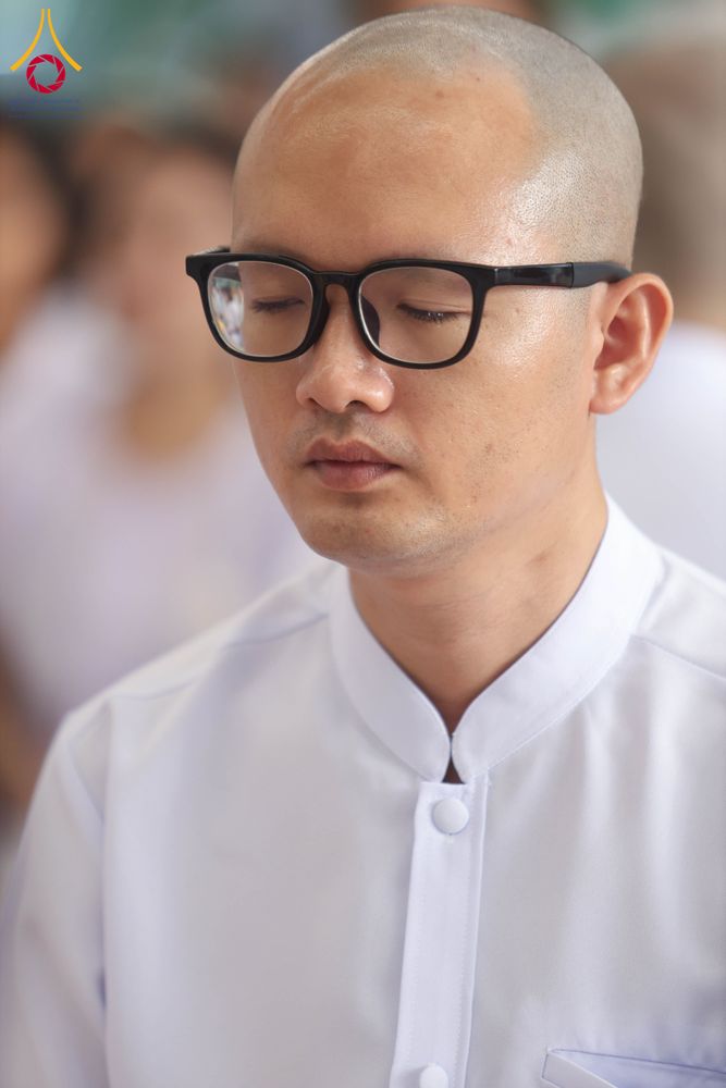 ภาพ No.298146:วันเสาร์ที่ 17 มกราคม พ.ศ. 2569 พิธีบรรพชาอุปสมบท โครงการอุปสมบทหมู่ บูชาธรรมครบ 117 ปี คุณยายอาจารย์มหารัตนอุบาสิกาจันทร์ ขนนกยูง  ณ อุโบสถพระไตรปิฎก วัดพระธรรมกาย