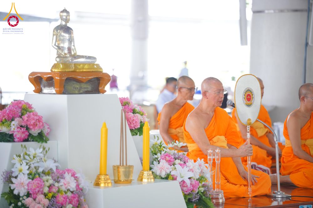 ภาพ No.320657:วันที่ 11 เมษายน พ.ศ.2569 พิธีถวายภัตตาหารเมนูสวรรค์ เพื่อการบรรลุธรรม ณ หอฉันคุณยายอาจารย์ฯ วัดพระธรรมกาย