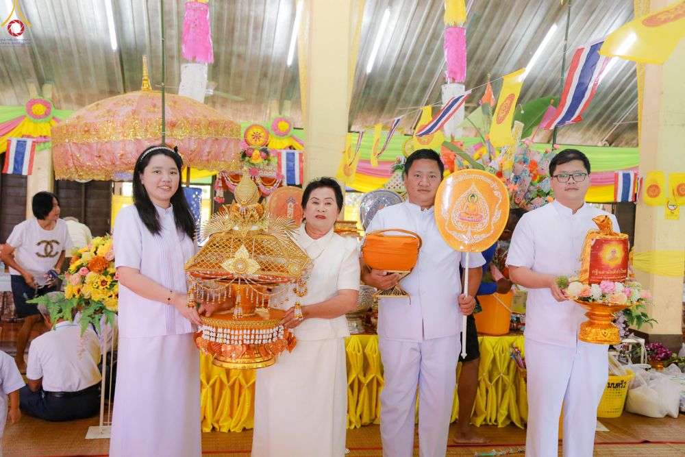 ภาพ No.283254:วันที่ 26 ตุลาคม 2568 พิธีทอดกฐินสามัคคีทั่วไทย 30,000 วัด  โดยคณะศิษยานุศิษย์ บูชาธรรม 81 ปี  หลวงพ่อธัมมชโย ณ วัดใหญ่ อ.มโนรมย์ จ.ชัยนาท