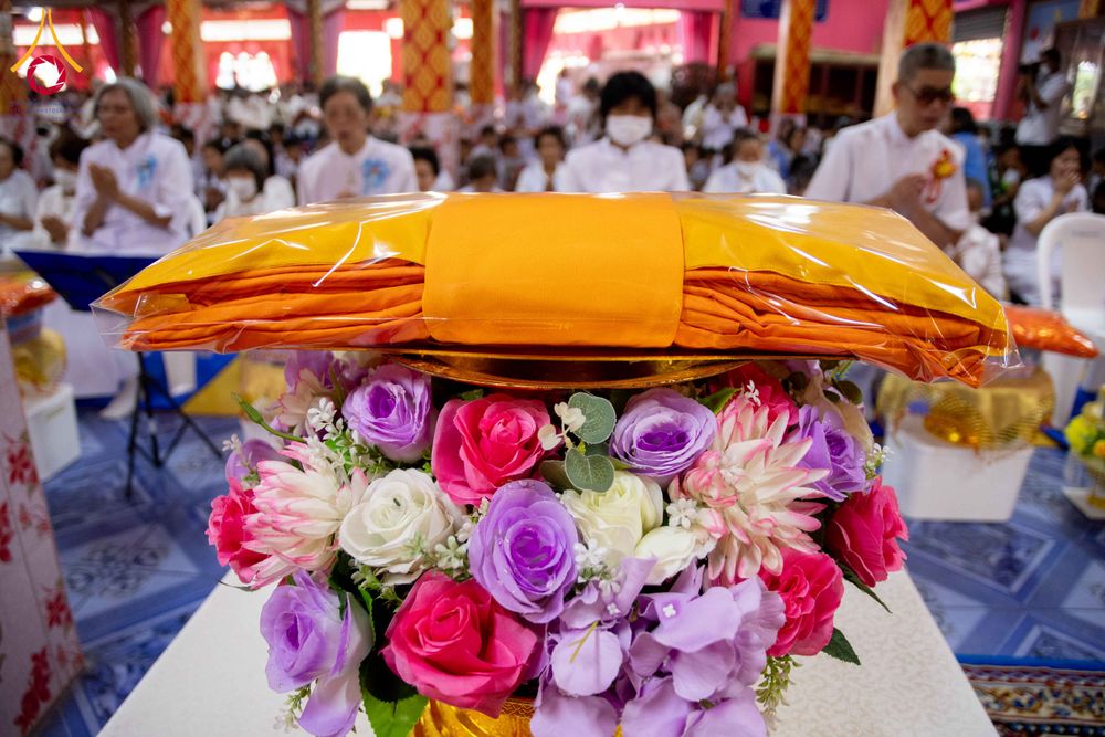 ภาพ No.303710:วันที่ 27 มกราคม พ.ศ. 2569 พิธีทอดผ้าป่าทำนุบำรุงศาสนสถาน ณ วัดตะเคียน อ.บางกรวย จ.นนทบุรี ในโครงการธรรมยาตรา กตัญญูบูชา มหาปูชนียาจารย์ พระมงคลเทพมุนี(สด จนฺทสโร) พระผู้ปราบมาร อนุสรณ์สถาน 7 แห่ง ปีที่ 14