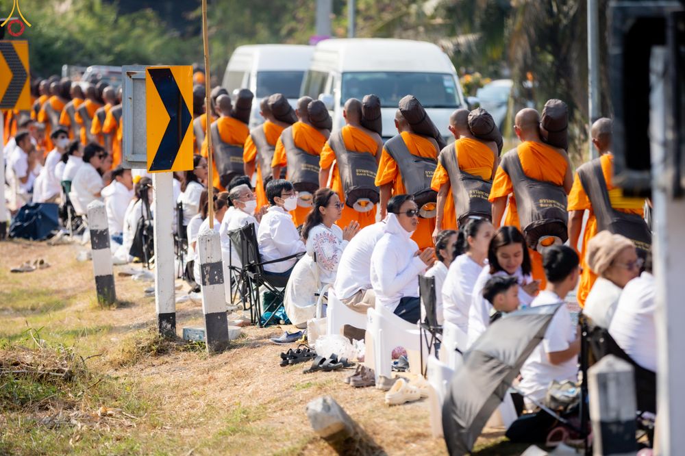 ภาพ No.299478:วันที่ 18 มกราคม พ.ศ. 2569 พิธีต้อนรับพระธรรมยาตรา ณ อนุสรณ์สถานลำดับที่ 5 สถานที่เผยแผ่วิชชาธรรมกายครั้งแรก อนุสรณ์สถานบางปลา วัดบางปลา อำเภอบางเลน จังหวัดนครปฐม ในโครงการธรรมยาตรา กตัญญูบูชา มหาปูชนียาจารย์ พระมงคลเทพมุนี(สด จนฺทสโร) พระผู้ปราบมาร อนุส