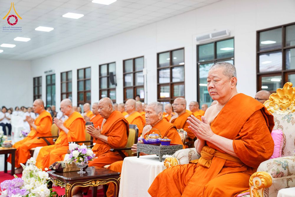 ภาพ No.315179:วันจันทร์ที่ 23 มีนาคม พ.ศ. 2569 พิธีบำเพ็ญกุศล คุณพ่อณรงค์ จินตมากุล  สิริอายุ 99 ปี 11 เดือน โยมบิดา พระครูปลัดรัตนวีรวัฒน์ (รังสฤษดิ์ อิทฺธิจินตโก) ที่ปรึกษาเจ้าคณะจังหวัดปทุมธานี เจ้าอาวาสวัดพระธรรมกาย  ณ ห้องปลูกศรัทธา 2 วัดพระธรรมกาย ปทุมธานี