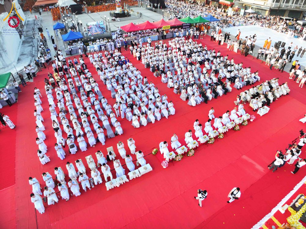 ภาพ No.312590:วันอาทิตย์ที่ 8 มีนาคม พ.ศ.2569 ทำบุญเมืองนครราชสีมา 558 ปี ตักบาตรพระ 10,000 รูป