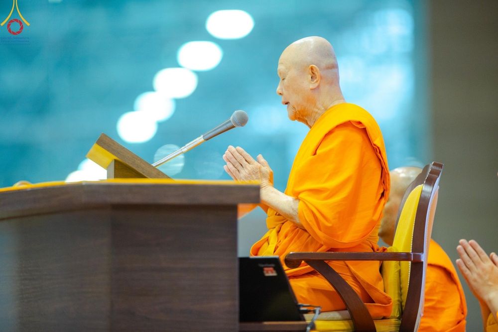 ภาพ No.178139:พิธีทอดผ้าป่าต้นสมบัติจักรพรรดิ ในวันอาทิตย์ที่ 1 ธันวาคม พ.ศ. 2567 ณ สภาธรรมกายสากล วัดพระธรรมกาย