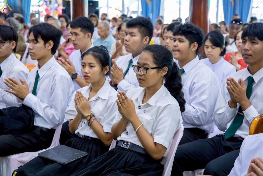 ภาพ No.264100:วันที่ 23 ตุลาคม พ.ศ. 2568 พิธีทอดกฐินสามัคคีทั่วไทย 30,000 วัด โดยคณะศิษยานุศิษย์ บูชาธรรม 81 ปี หลวงพ่อธัมมชโย ณ วัดบ่อน้ำจืด อ.กำแพงแสน จ.นครปฐม