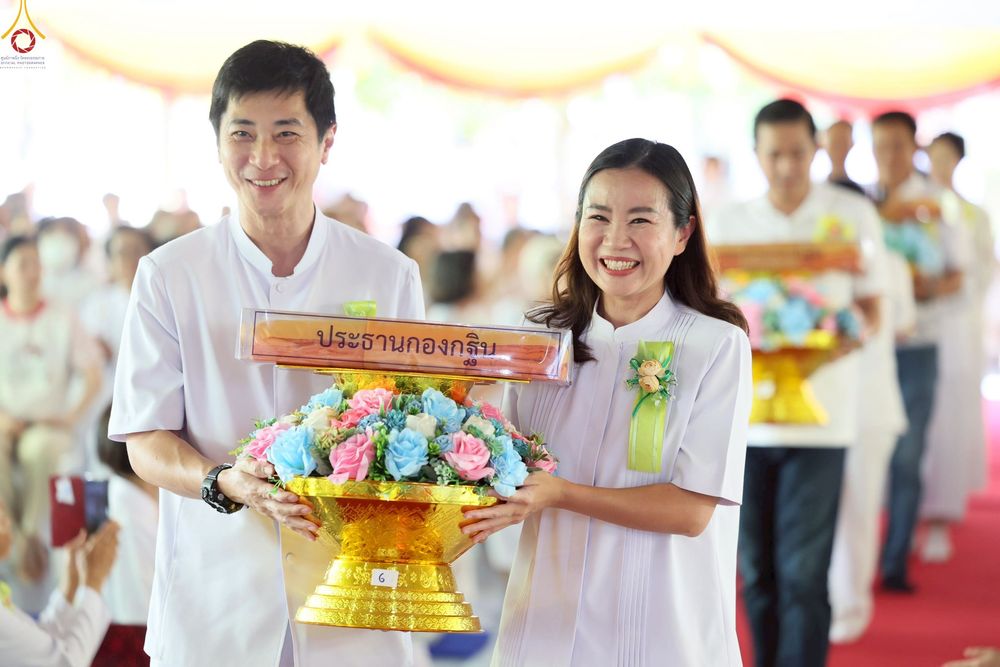 ภาพ No.255830:วันที่ 14 ตุลาคม พ.ศ. 2568 พิธีทอดกฐินสามัคคีทั่วไทย 30,000 วัด โดยคณะศิษยานุศิษย์ บูชาธรรม 81 ปี หลวงพ่อธัมมชโย ณ ศูนย์ปฏิบัติธรรมชัยนาท ต.ธรรมามูล อ.ชัยนาท จ.ชัยนาท