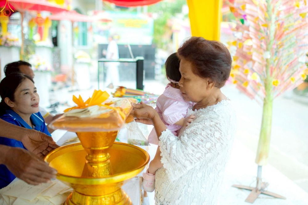 ภาพ No.256571:วันที่ 17 ตุลาคม พ.ศ. 2568 พิธีทอดกฐินสามัคคีทั่วไทย 30,000 วัด โดยคณะศิษยานุศิษย์ บูชาธรรม 81 ปี หลวงพ่อธัมมชโย หลวงพ่อธัมมชโย ณ วัดบ้านพระ จ.นครราชสีมา