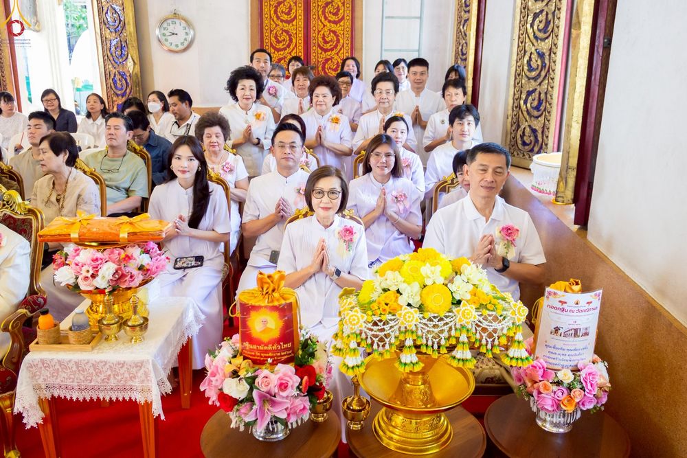 ภาพ No.260437:วันที่ 19 ตุลาคม พ.ศ. 2568 พิธีทอดกฐินสามัคคีทั่วไทย 30,000 วัด โดยคณะศิษยานุศิษย์ บูชาธรรม 81 ปี หลวงพ่อธัมมชโย ณ วัดคณิกาผล ป้อมปราบ กรุงเทพฯ