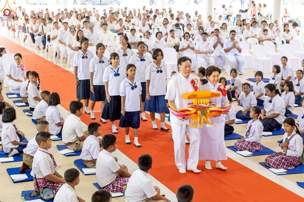 ภาพ No.268437:วันที่ 23 ตุลาคม พ.ศ. 2568 พิธีทอดกฐินสามัคคีทั่วไทย ณ ศูนย์อบรมเยาวชนปัตตานี โดยคณะศิษยานุศิษย์ บูชาธรรม 81 ปี หลวงพ่อธัมมชโย