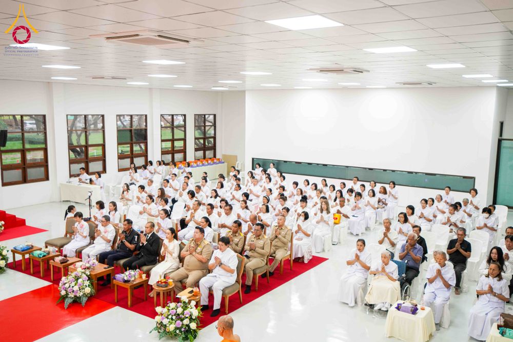 ภาพ No.315487:วันพุธที่ 25 มีนาคม พ.ศ. 2569 พิธีบำเพ็ญกุศล คุณพ่อณรงค์ จินตมากุล  สิริอายุ 99 ปี 11 เดือน โยมบิดา พระครูปลัดรัตนวีรวัฒน์ (รังสฤษดิ์ อิทฺธิจินตโก) ที่ปรึกษาเจ้าคณะจังหวัดปทุมธานี เจ้าอาวาสวัดพระธรรมกาย  ณ ห้องปลูกศรัทธา 2 วัดพระธรรมกาย ปทุมธานี